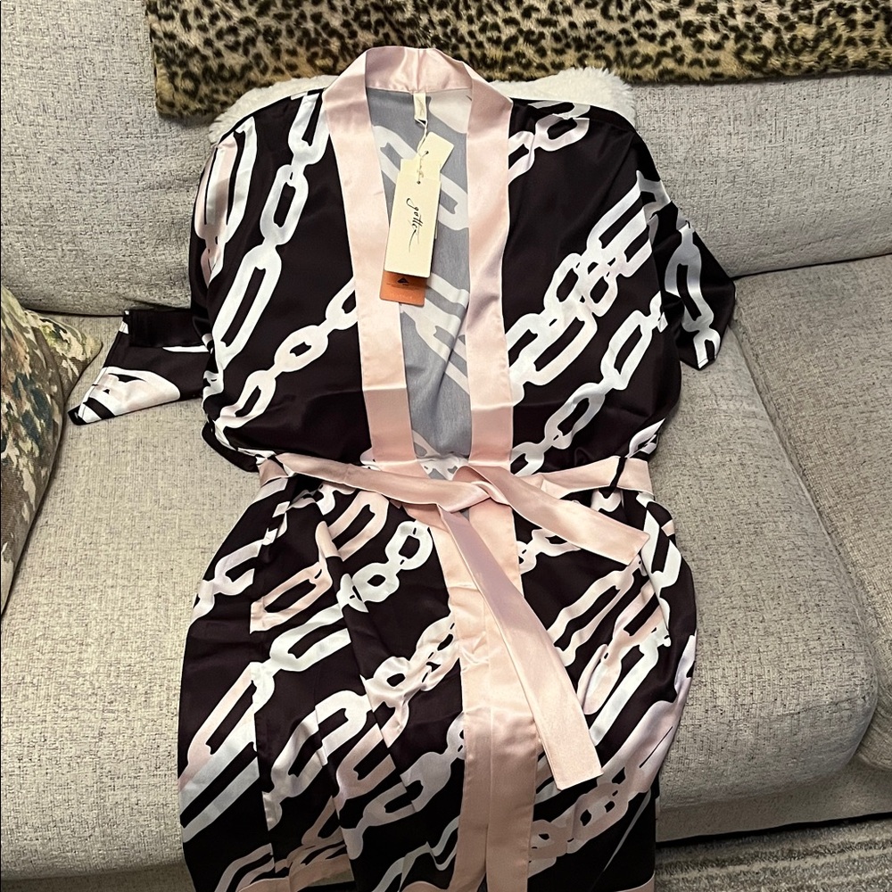 Gottex Black & Pink Chain-Print Swim Coverup Robe